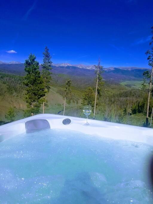 Вилла Secluded Luxury Mountain Retreat With Unrivaled Views Tabernash Экстерьер фото